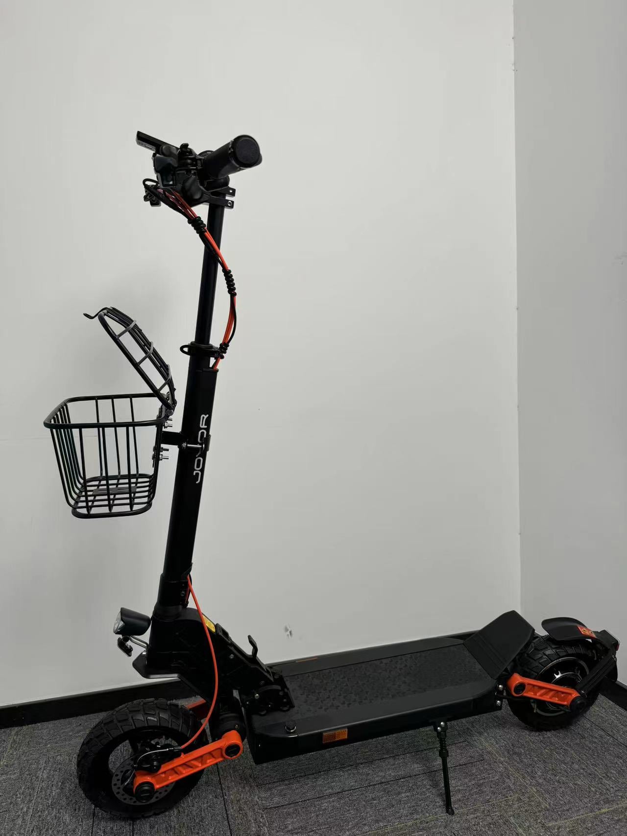 Electric Scooter Mini Metal Basket With Lid